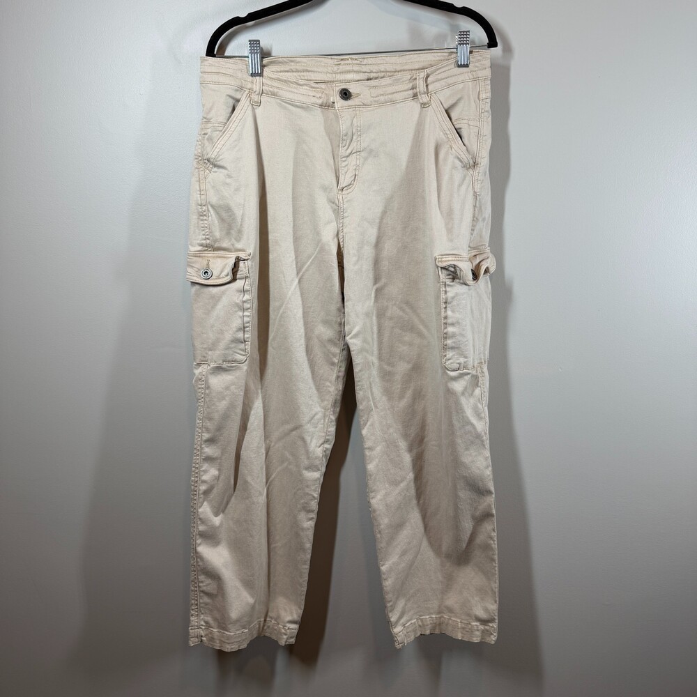 KÜHL Women's Size 12 Reg‎ Beige Cargo Pants Cotton Blend Tan Stretch